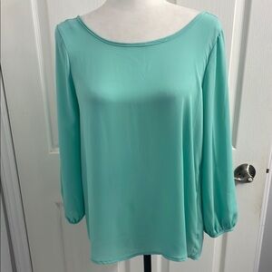 Boutique Lovely Day Blouse Sea Foam Green 3/4 Sleeve Has Beautiful Bow Detail